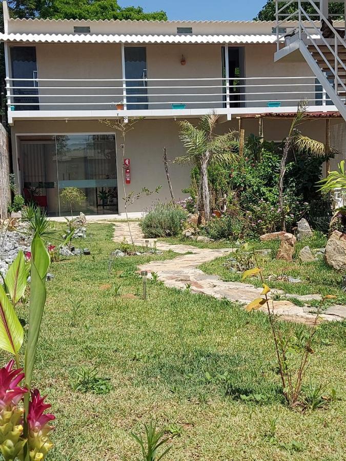 Casal Ostara Begonia Hotel Alto Paraiso de Goias Exterior photo